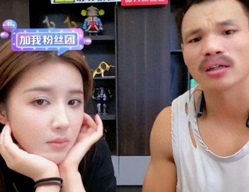 乔妹嘴哥吃哈密瓜视频,甜蜜瞬间尽收眼底